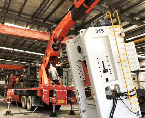 景德镇珠山提升工作效率，选择优质折臂吊租赁服务