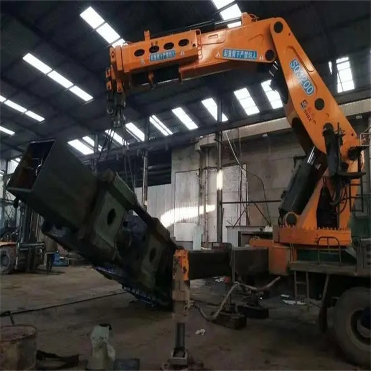 景德镇珠山200吨折臂吊出租