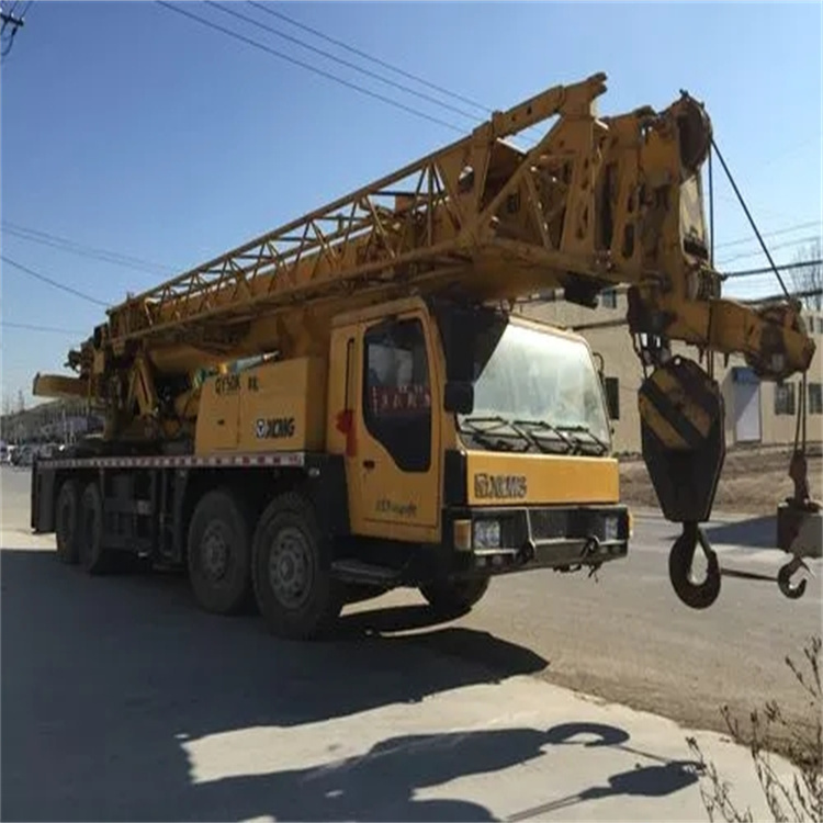 景德镇珠山吊车吊挖机的正确办法